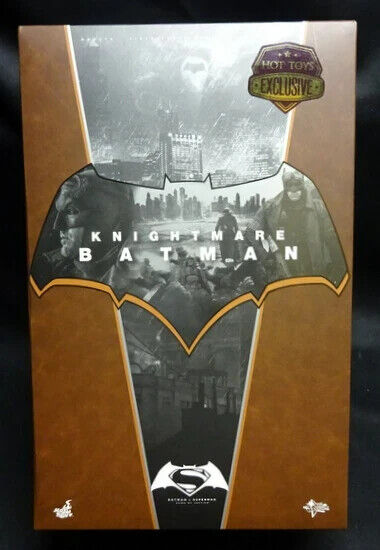 Hot Toys - DC - Batman v. Superman: Knightmare Batman