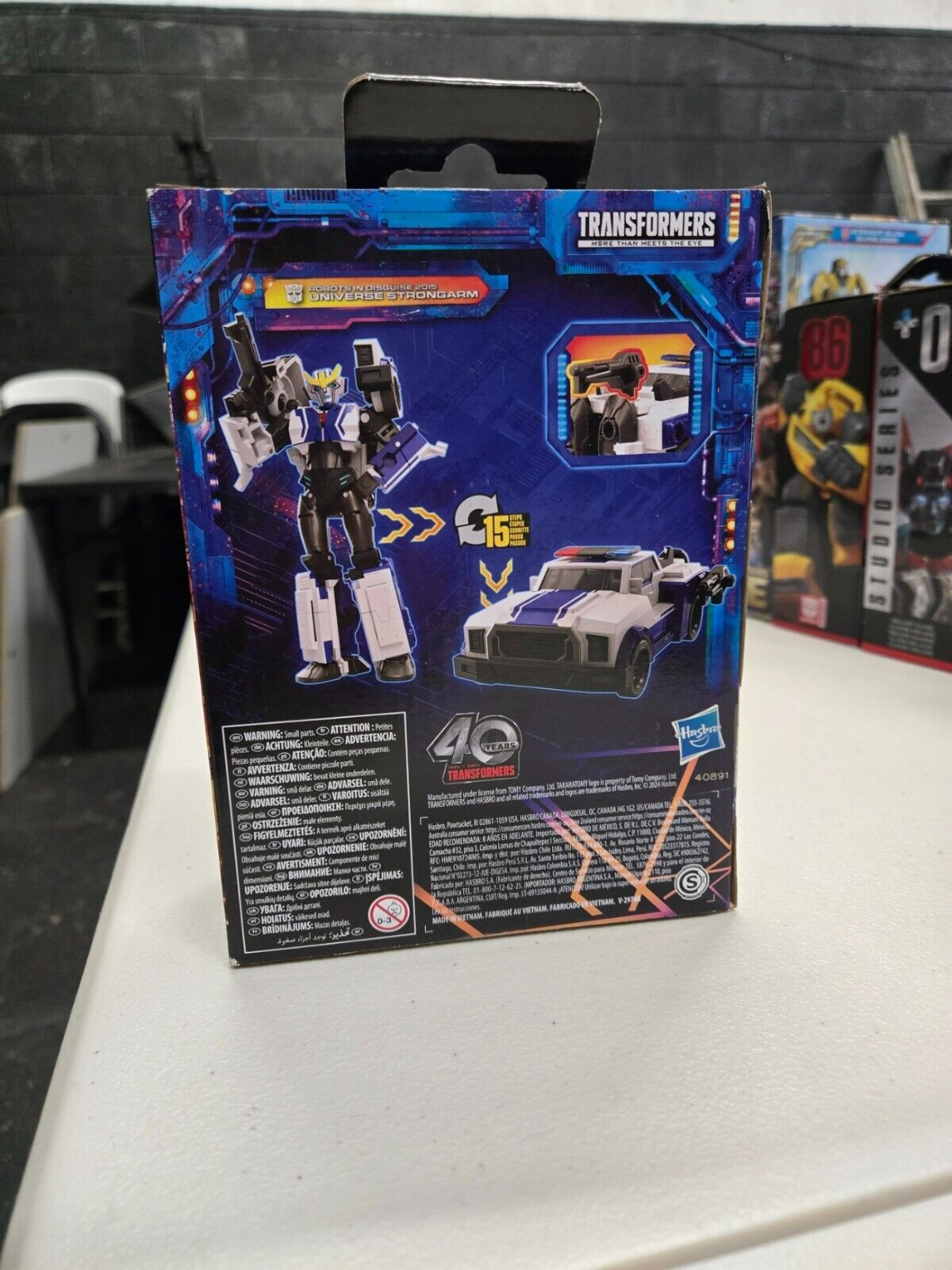 Hasbro Collectibles - Transformers - Legacy United - Deluxe Class Robots in Disg