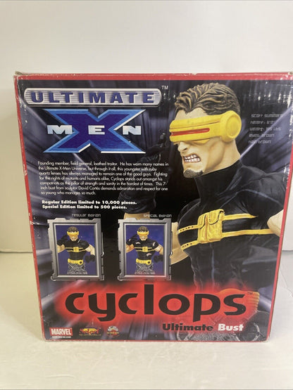 Marvel Universe Ultimate X-Men Cyclops Bust (Diamond Select, 2002)