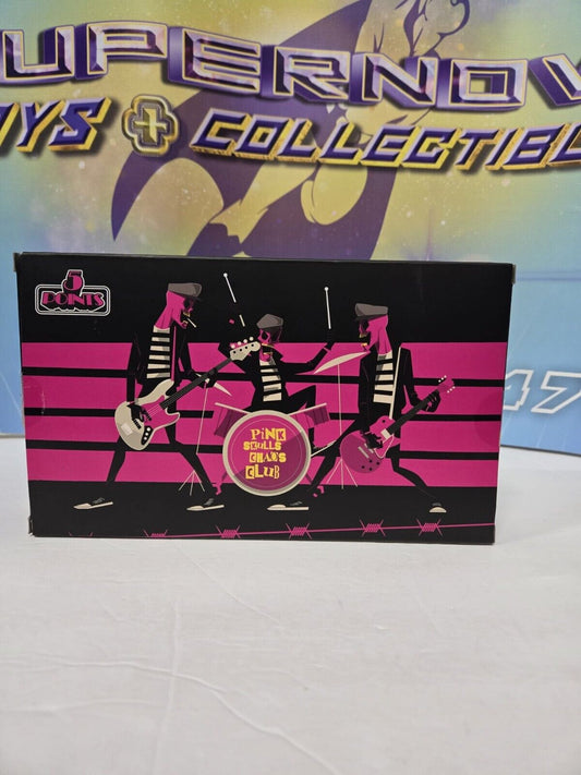 Mezco Exclusive 5 Points Pink Skulls Choas Club 2021