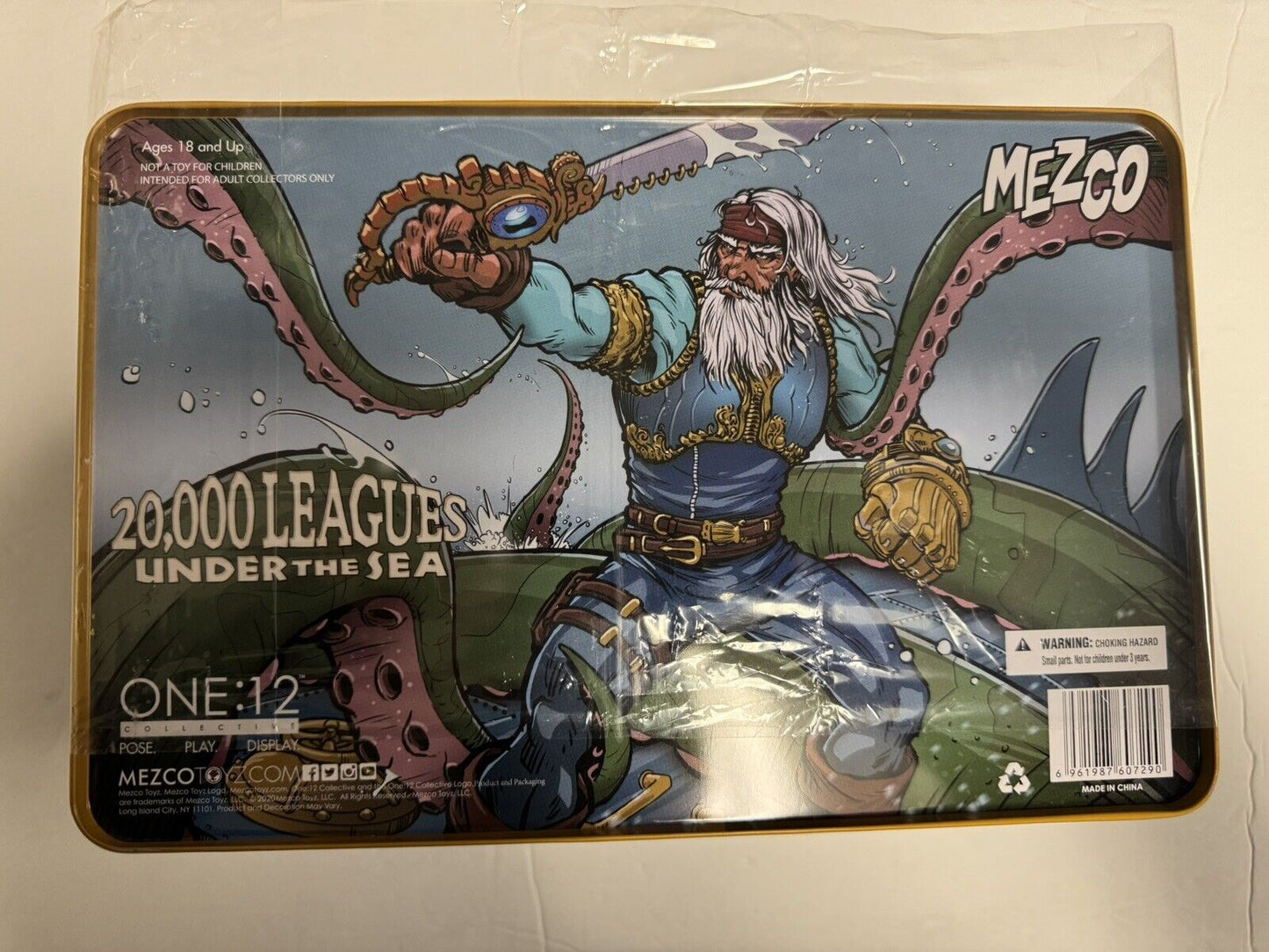 Mezco Rumble Society Captain Nemo Action Figure - 76072