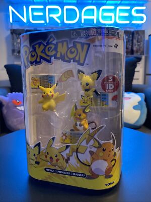 Pokémon Evolution 3 Pack - Pichu, Pikachu, Raichu Figures