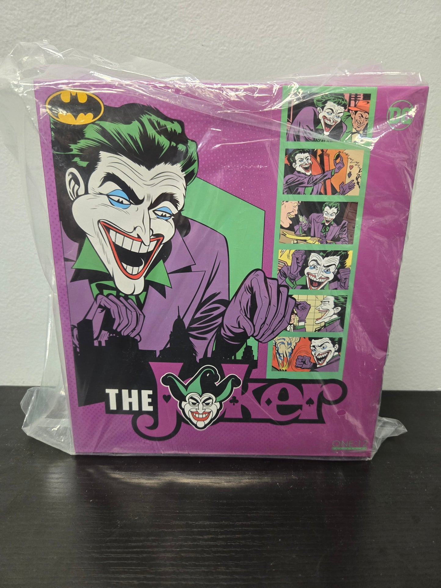 Mezco - The Joker