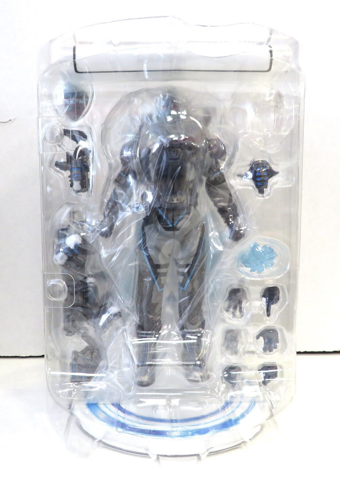 Mezco ONE:12 - DC's - Mr. Freeze Figure