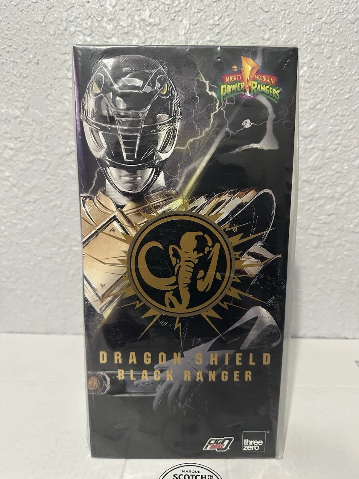 Threezero Mighty Morphin Power Rangers Dragon Shield Black Ranger 1/6 Action Figure