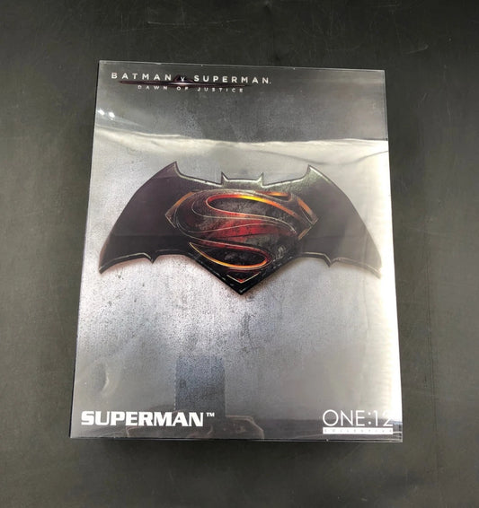 Mezco Toyz Batman v Superman: Dawn of Justice Superman One:12 Collective Figure
