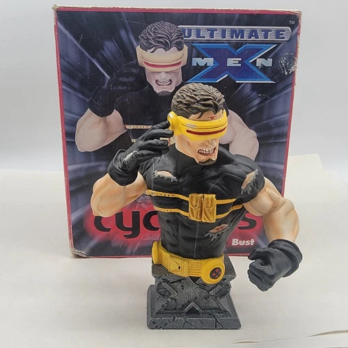 Marvel Universe Ultimate X-Men Cyclops Bust (Diamond Select, 2002)