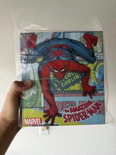 Mezco One:12 Collective Marvel Amazing Spider-Man Deluxe Edition Figure