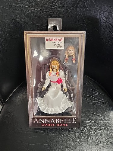 NECA The Conjuring Universe - Annabelle (Clothed) Action Figure