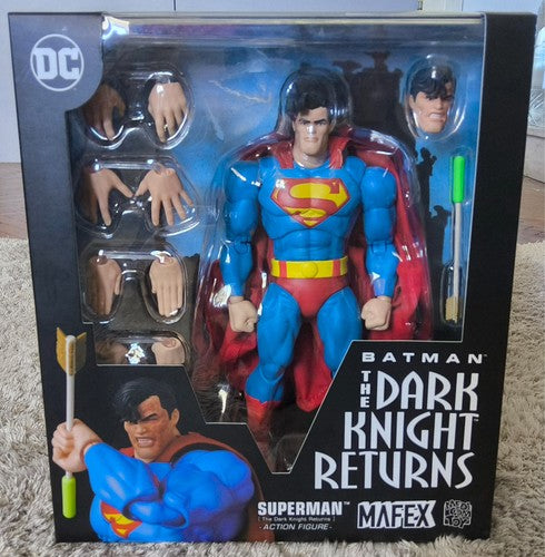 MAFEX No. 161 Superman The Dark Knight Returns Action Figure MEDICOM TOY